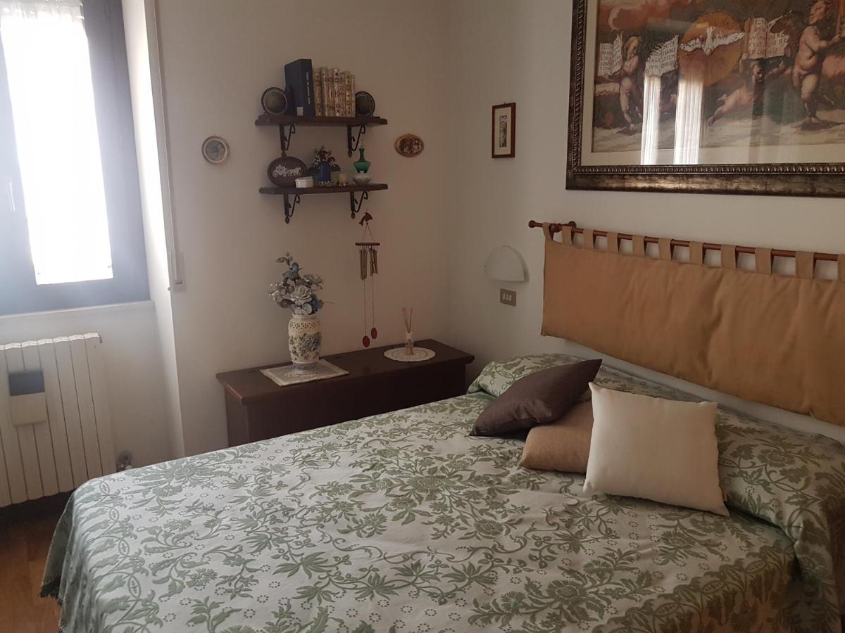 La Casa Blanca Bed and Breakfast Grottammare Exteriör bild